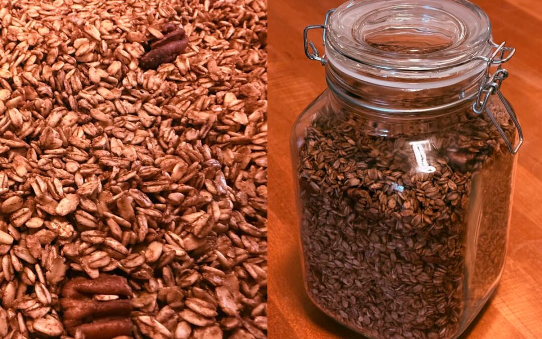Homemade Crunchy Cinnamon Pecan Granola